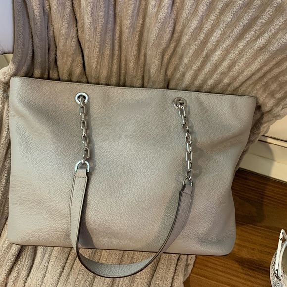 Michael Kors - Picture 2 of 13